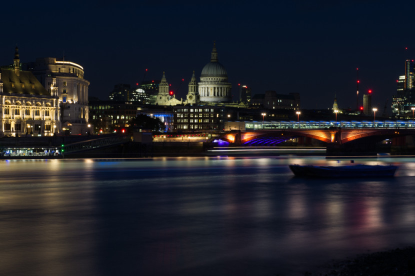 Night time on the Thames