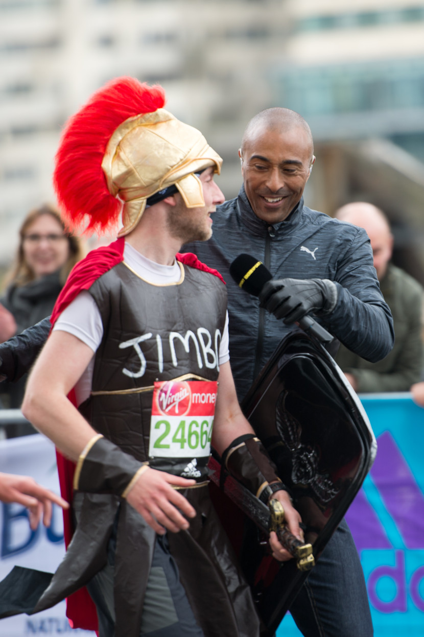 Colin Jackson at the London Marathon